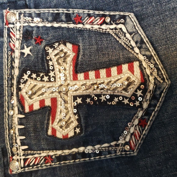 Grace In LA cropped Easy Fit Jeans 26 - Picture 3 of 12